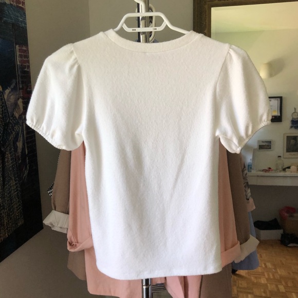 NEW! White puffy sleeves from Zara size small - Picture 2 of 3